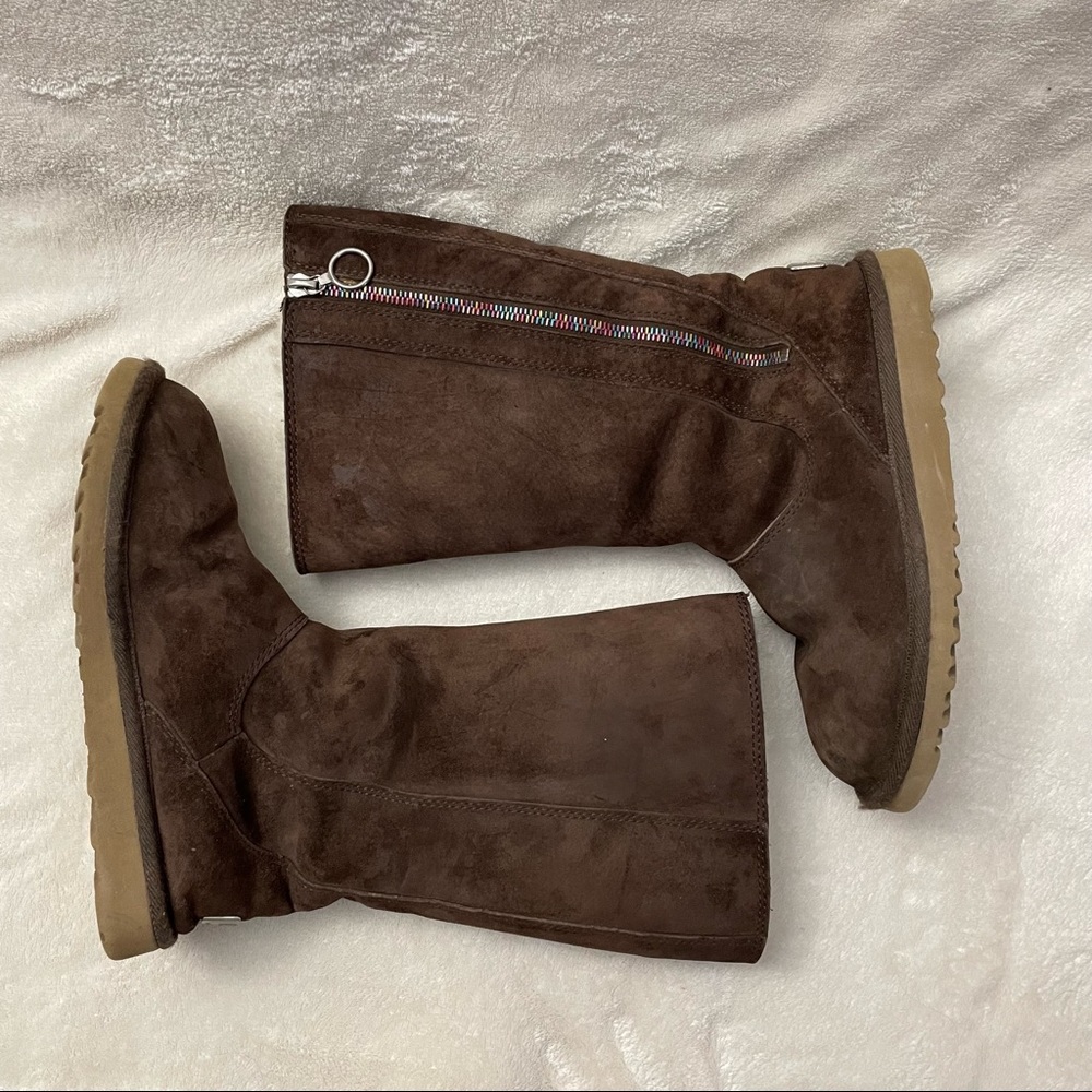 UGG Hayden Rainbow zipper Boots
